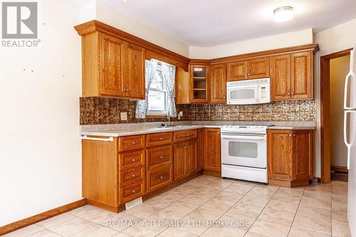 55 Huron Street S, St. Marys, ON - Indoor Photo Showing Kitchen