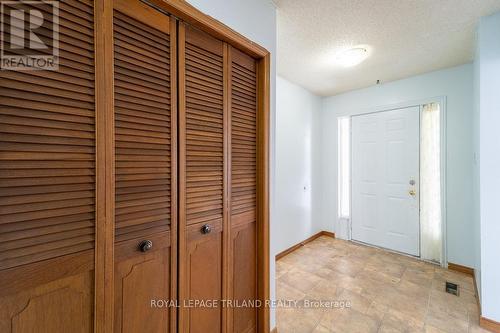 156 Golfview Road, London, ON - Indoor Photo Showing Other Room