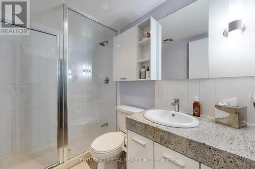 1119 - 19 Singer Court, Toronto, ON - Indoor Photo Showing Bathroom