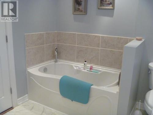 9 English Hill Extension, Carbonear, NL - Indoor Photo Showing Bathroom