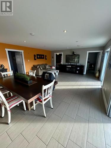 8 Willow Street, Centerville-Warham-Trinity, NL - Indoor Photo Showing Other Room