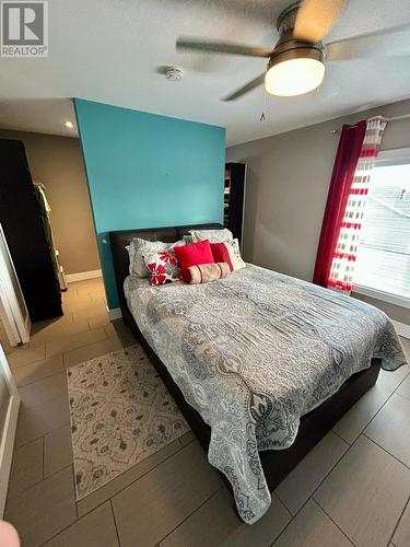 8 Willow Street, Centerville-Warham-Trinity, NL - Indoor Photo Showing Bedroom