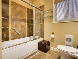 Ensuite bathroom - 