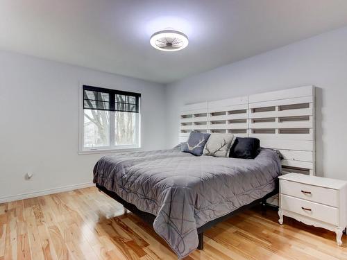 Master bedroom - 1422 Rue De Foucault, Saint-Jean-Sur-Richelieu, QC - Indoor Photo Showing Bedroom