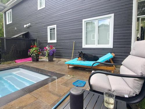 Pool - 1422 Rue De Foucault, Saint-Jean-Sur-Richelieu, QC - Outdoor With In Ground Pool With Exterior