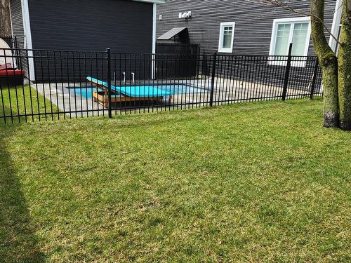 Pool - 1422 Rue De Foucault, Saint-Jean-Sur-Richelieu, QC - Outdoor With In Ground Pool