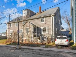 9-11 Sydney Street  Charlottetown, PE C1A 1G1