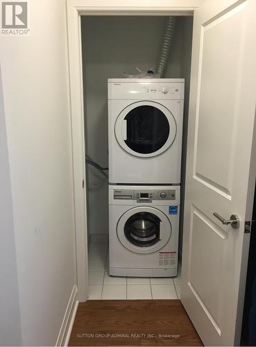 4604 - 1080 Bay Street, Toronto, ON - Indoor Photo Showing Laundry Room