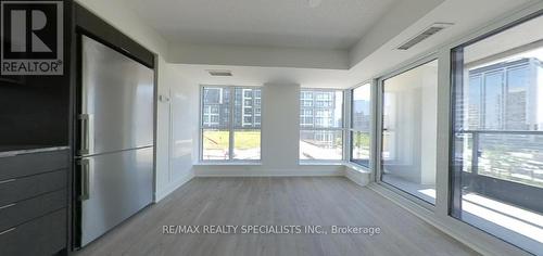 422 - 9 Mabelle Avenue, Toronto, ON - Indoor Photo Showing Other Room