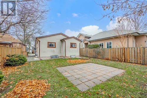 143 Stewart Street, Oakville, ON - Outdoor