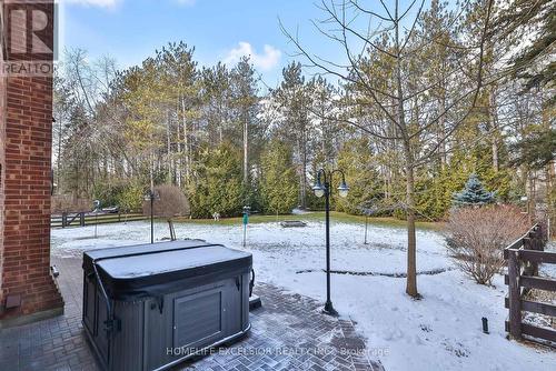 12 Bristol Sands Crescent, Uxbridge, ON - Outdoor