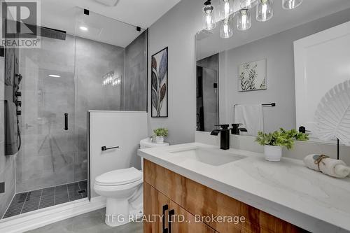 1125 Venus Crescent, Oshawa (Lakeview), ON - Indoor Photo Showing Bathroom