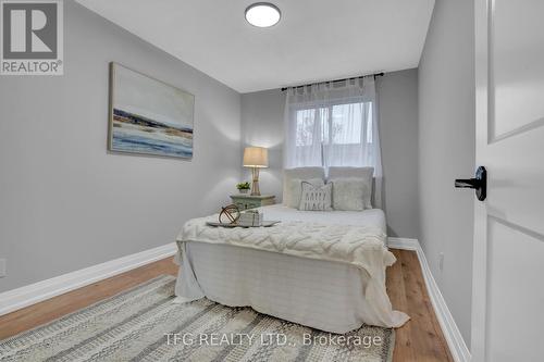 1125 Venus Crescent, Oshawa (Lakeview), ON - Indoor Photo Showing Bedroom