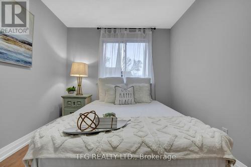 1125 Venus Crescent, Oshawa (Lakeview), ON - Indoor Photo Showing Bedroom