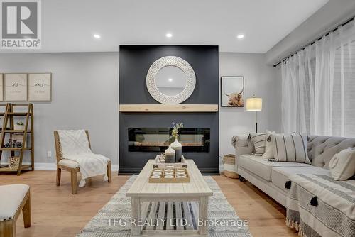 1125 Venus Crescent, Oshawa (Lakeview), ON - Indoor Photo Showing Living Room With Fireplace