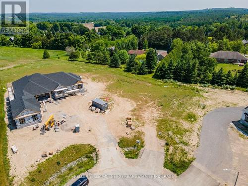 15 Horizon Court, Kawartha Lakes (Bethany), ON 