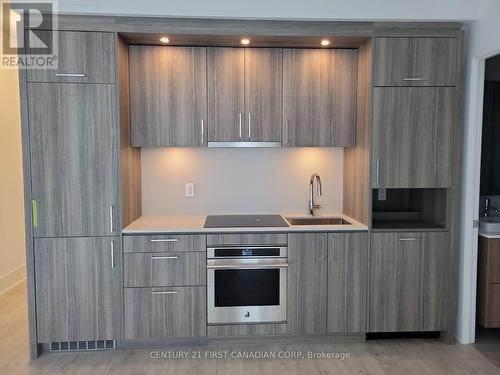 1310 - 470 Front Street W, Toronto (Waterfront Communities), ON - Indoor Photo Showing Kitchen