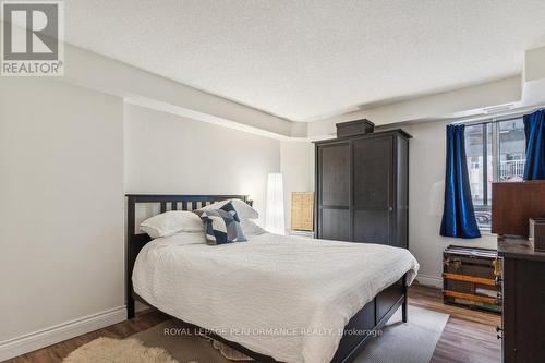 401 - 429 Somerset Street W, Ottawa, ON - Indoor Photo Showing Bedroom