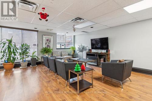 401 - 429 Somerset Street W, Ottawa, ON - Indoor