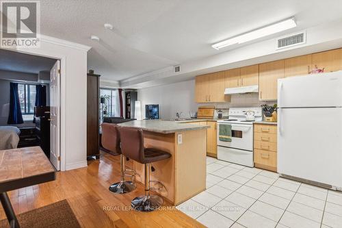 401 - 429 Somerset Street W, Ottawa, ON - Indoor Photo Showing Kitchen