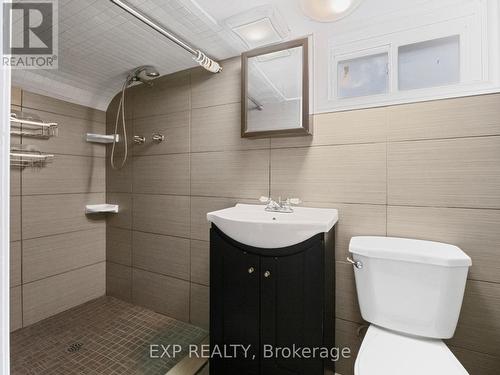 45 Cunningham Street, Thorold (557 - Thorold Downtown), ON - Indoor Photo Showing Bathroom