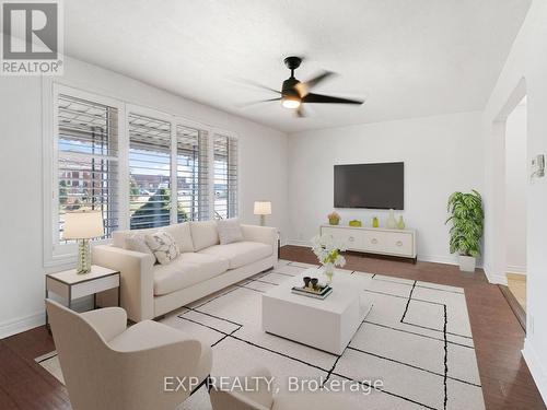 45 Cunningham Street, Thorold (557 - Thorold Downtown), ON - Indoor Photo Showing Living Room