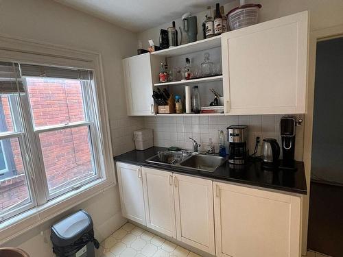 Main Fl-37 Lola Rd, Toronto, ON - Indoor Photo Showing Kitchen With Double Sink