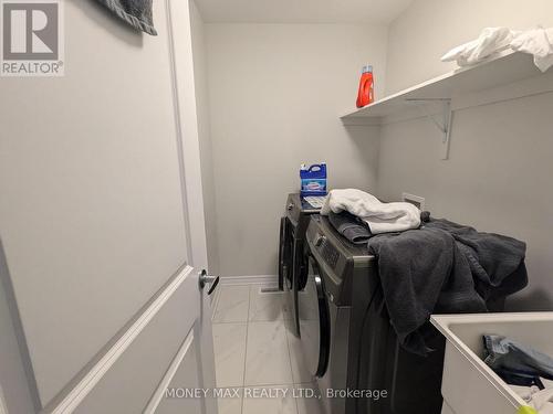 242 Rue De Beaugency Street, Ottawa, ON - Indoor Photo Showing Laundry Room