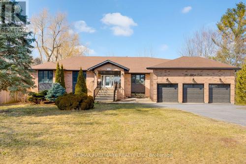 1442 Gilford Road, Innisfil, ON - Outdoor With Facade