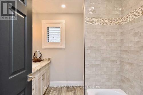 1442 Gilford Road, Innisfil, ON - Indoor Photo Showing Bathroom