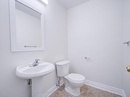 2302 Seton Cres, Burlington, ON - Indoor Photo Showing Bathroom