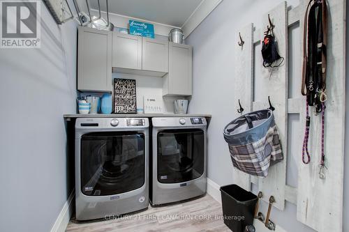 147 Willow Ridge Road, Middlesex Centre (Ilderton), ON - Indoor Photo Showing Laundry Room