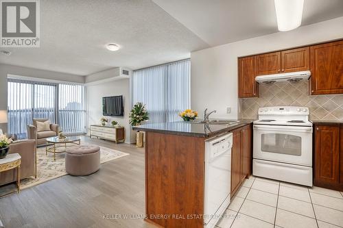 1503 - 68 Grangeway Avenue, Toronto (Woburn), ON - Indoor Photo Showing Kitchen