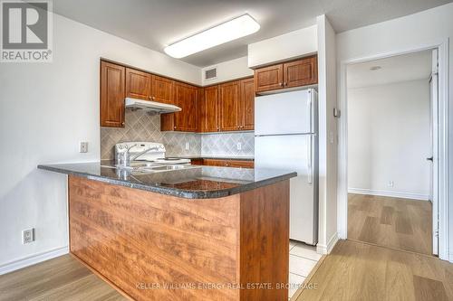 1503 - 68 Grangeway Avenue, Toronto (Woburn), ON - Indoor Photo Showing Kitchen