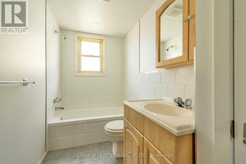 20367 First Street, South Glengarry, ON - Indoor Photo Showing Bathroom