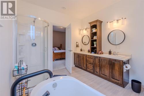 22 Micnoel Place, Pouch Cove, NL - Indoor Photo Showing Bathroom