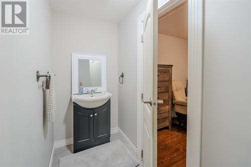 22 Micnoel Place, Pouch Cove, NL - Indoor Photo Showing Bathroom