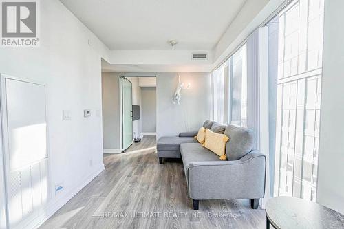 1012 - 60 Shuter Street, Toronto, ON - Indoor Photo Showing Other Room