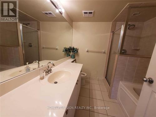 1803 - 30 Harrison Garden Boulevard, Toronto, ON - Indoor Photo Showing Bathroom