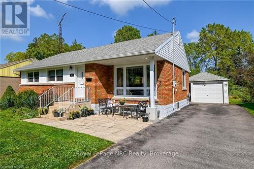 7027 Garden Street, Niagara Falls, ON - Outdoor With Deck Patio Veranda