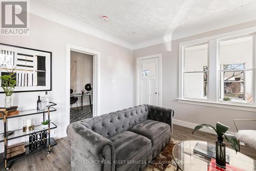 1 - 2207 Turner Road, Windsor, ON - Indoor Photo Showing Living Room