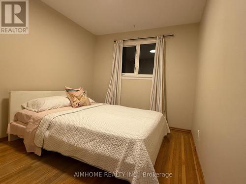 40 Axsmith. Crescent, Toronto, ON - Indoor Photo Showing Bedroom