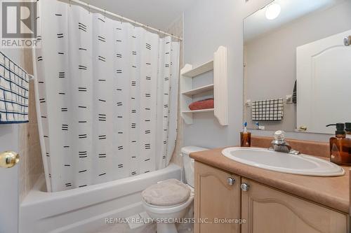 44 Black Forest Drive, Brampton, ON - Indoor Photo Showing Bathroom