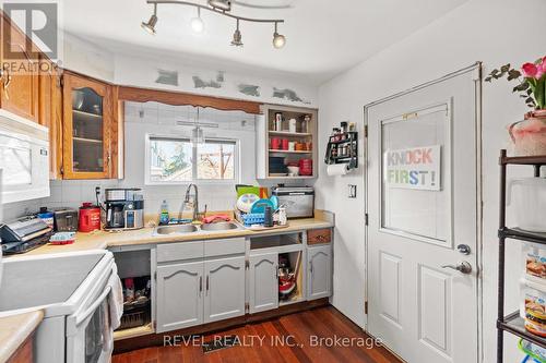 47 Barnesdale Avenue N, Hamilton, ON - Indoor Photo Showing Kitchen With Double Sink