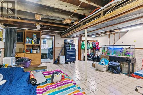 47 Barnesdale Avenue N, Hamilton, ON - Indoor Photo Showing Basement