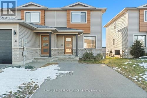 33 Ridgeway Place, Belleville, ON - Outdoor With Facade