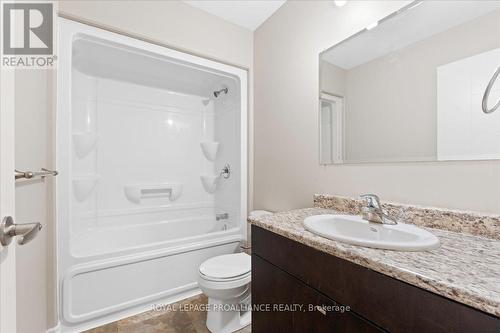 33 Ridgeway Place, Belleville, ON - Indoor Photo Showing Bathroom