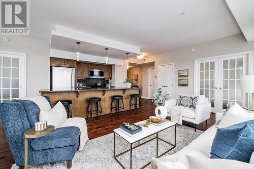 501 - 575 Byron Avenue, Ottawa, ON - Indoor Photo Showing Living Room