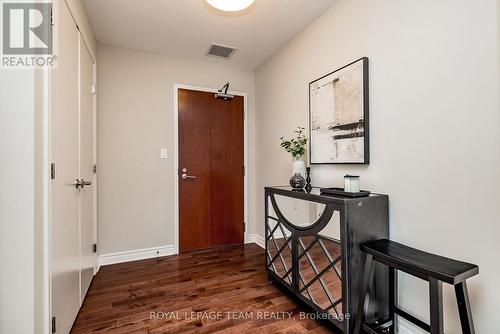 501 - 575 Byron Avenue, Ottawa, ON - Indoor Photo Showing Other Room