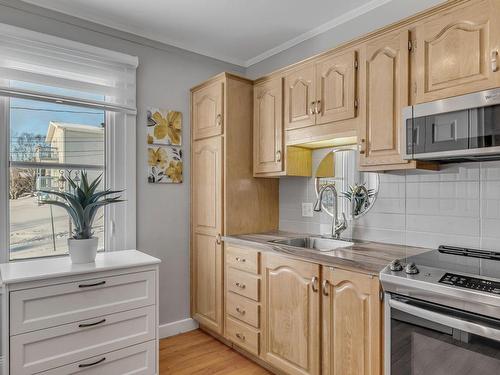 Kitchen - 6039 Av. Royale, L'Ange-Gardien, QC - Indoor Photo Showing Kitchen